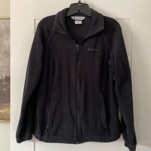 Women’s Columbia Fleece Jacket - Size Medium